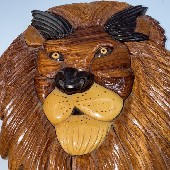 Intarsia Wood Handcrafted Lion Wall Art Hanging Plaque King Of The Jungle 9” - Picture 11 of 13